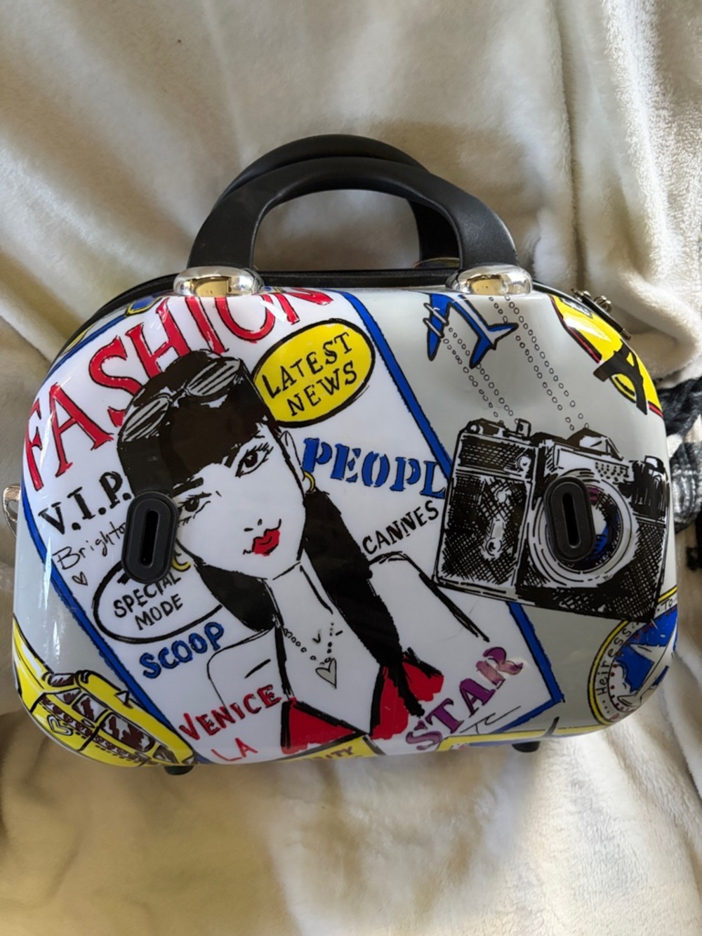 Brighton Travel Cosmestic Hardcase GUC - Picture 3 of 13